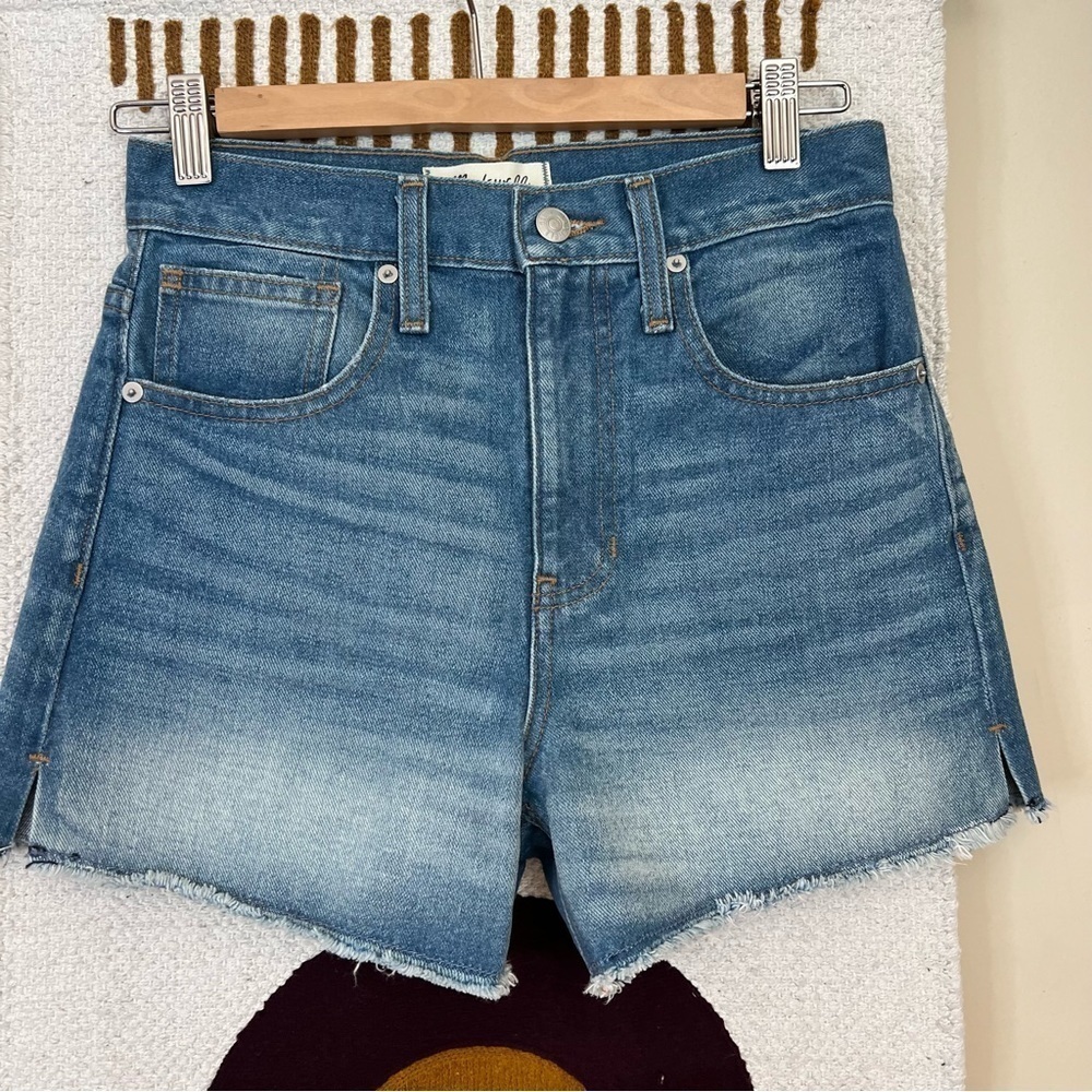MADEWELL The Perfect Jean Short in Butler Wash Size 24 - Picture 2 of 8
